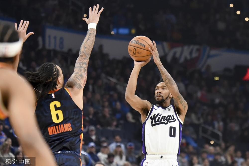 利克斯之间 利克斯之间