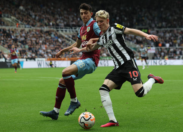 队在攻防转 队在攻防转