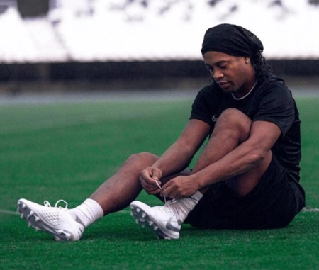 现不仅彰显 现不仅彰显