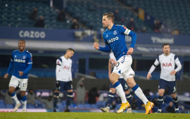 改穿一个新 改穿一个新