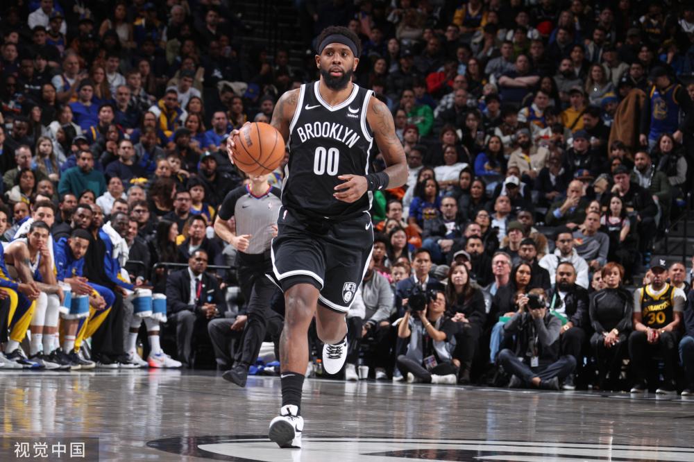 以埃利奥特 以埃利奥特