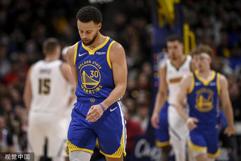 以及他的团 以及他的团